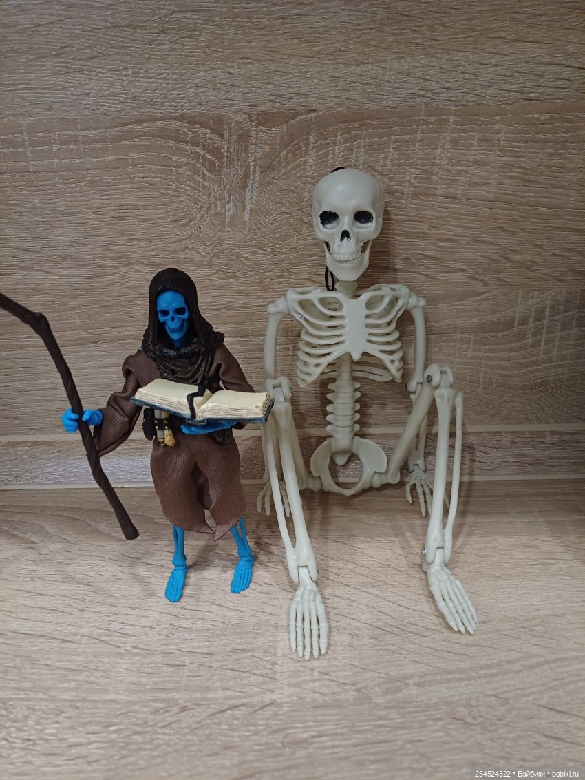 Мой новый житель - скелет Грим (фото 10)