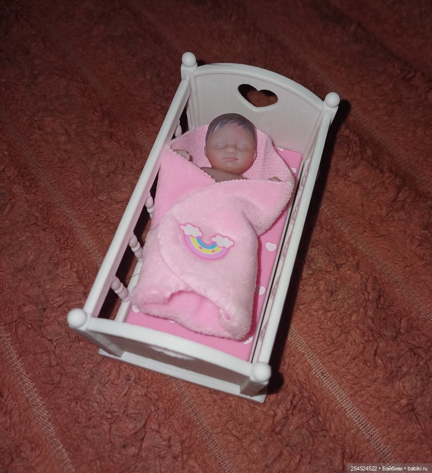 Ещё одна кукла и пупсики Zuru