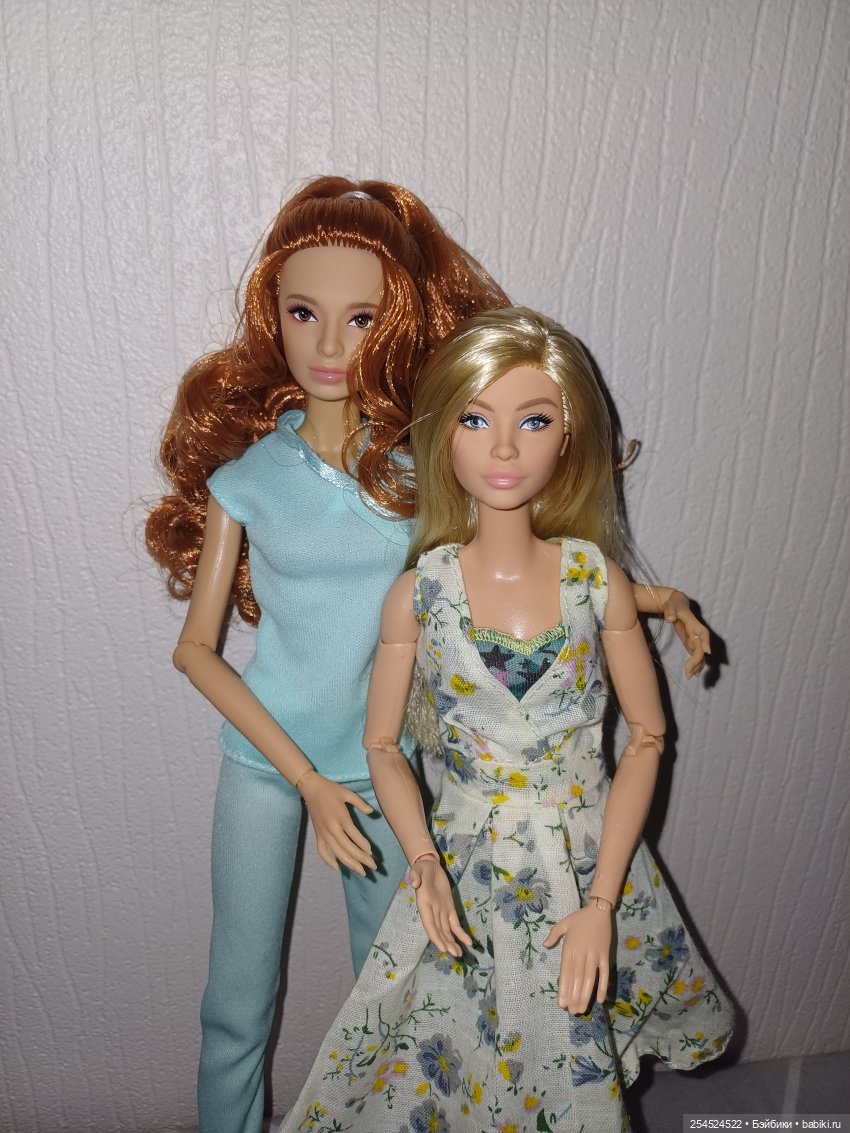 Ещё одна кукла и пупсики Zuru