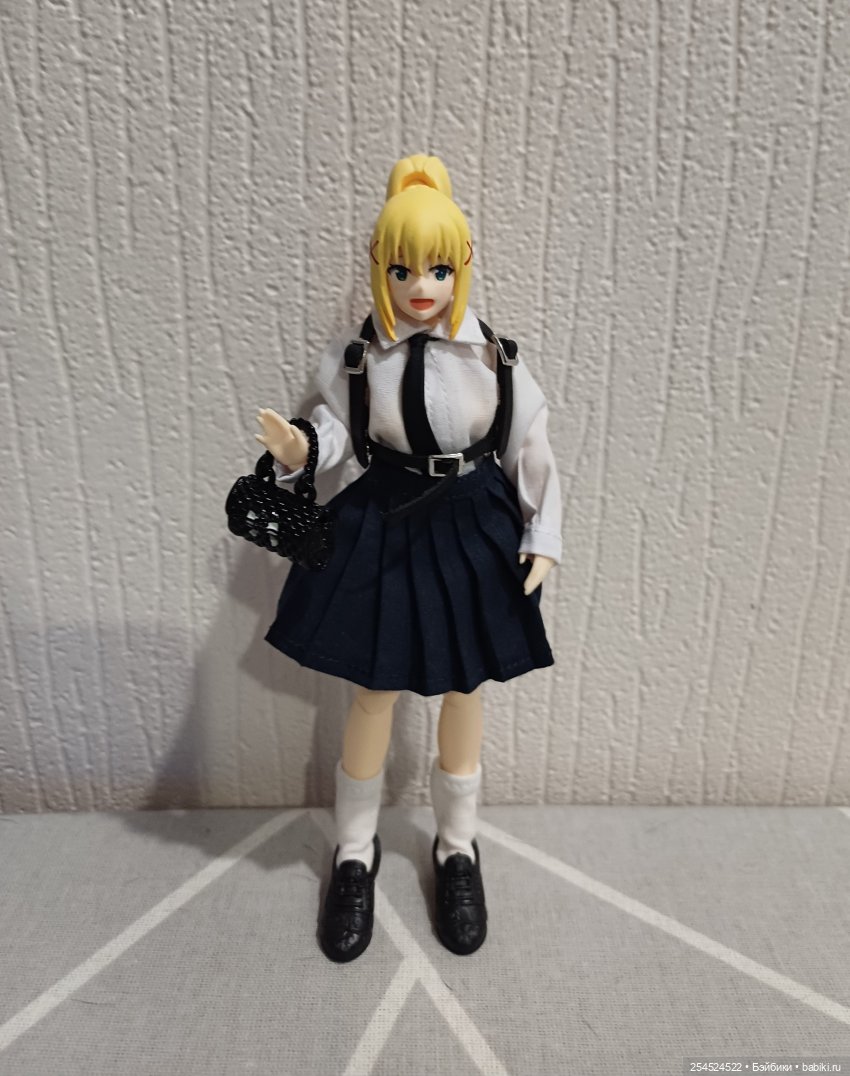 Переодевашки Фигмочек и других кукол