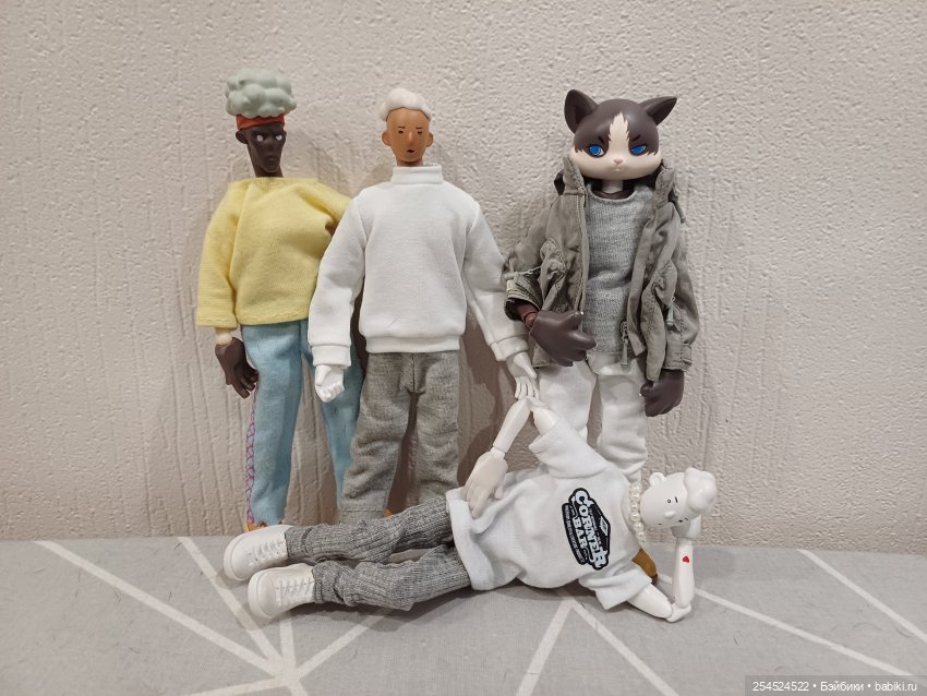 Котик в ожидании нового тела