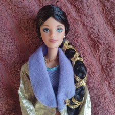 Джульетта на теле йоги