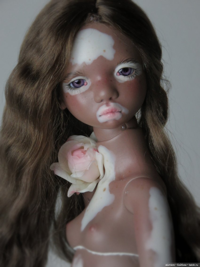 Оригинальные куклы Chantelle albino и Chantelle vitiligo (фото 10)
