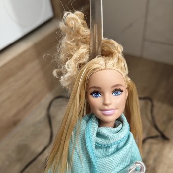 Выпрямление кудрявых волос