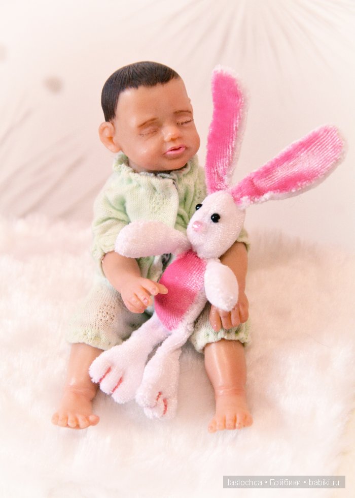 Девочка Минни Маус и малыш. Мини куклы (фото 6)