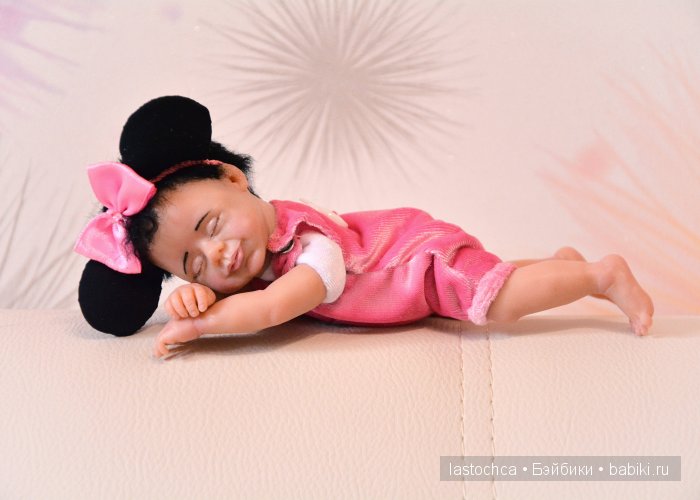 Девочка Минни Маус и малыш. Мини куклы (фото 2)