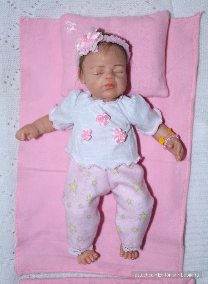 Сладкие сны Виолетты - авторская кукла Елены Ткаченко