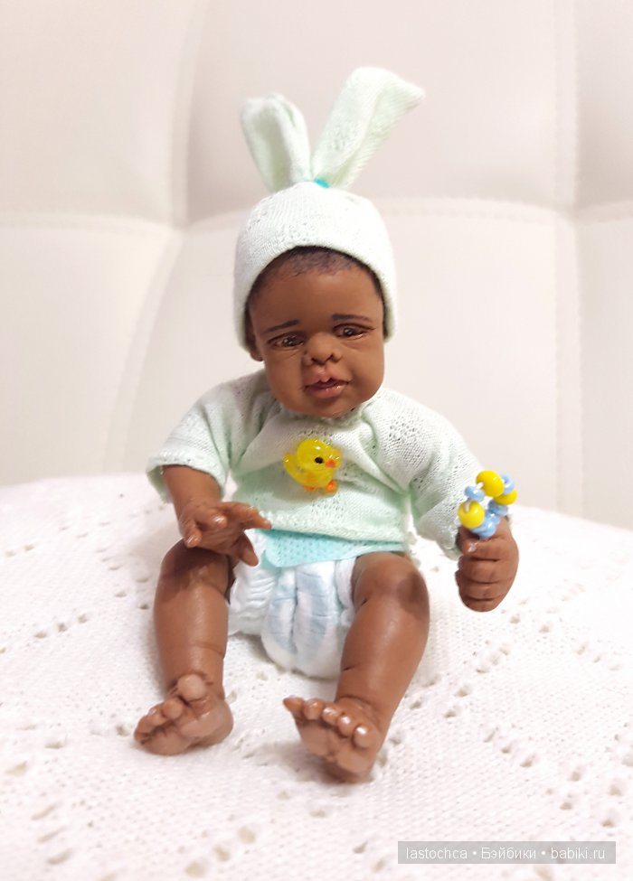 Шоколадный зайчик - авторская мини кукла Елены Ткаченко (фото 5)
