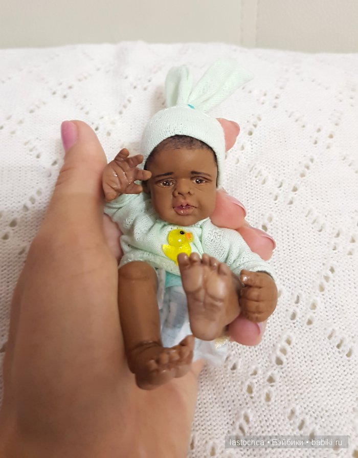 Шоколадный зайчик - авторская мини кукла Елены Ткаченко (фото 2)