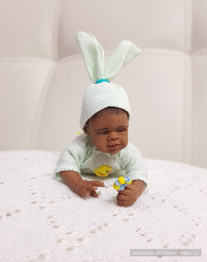 Шоколадный зайчик - авторская мини кукла Елены Ткаченко (фото 7)