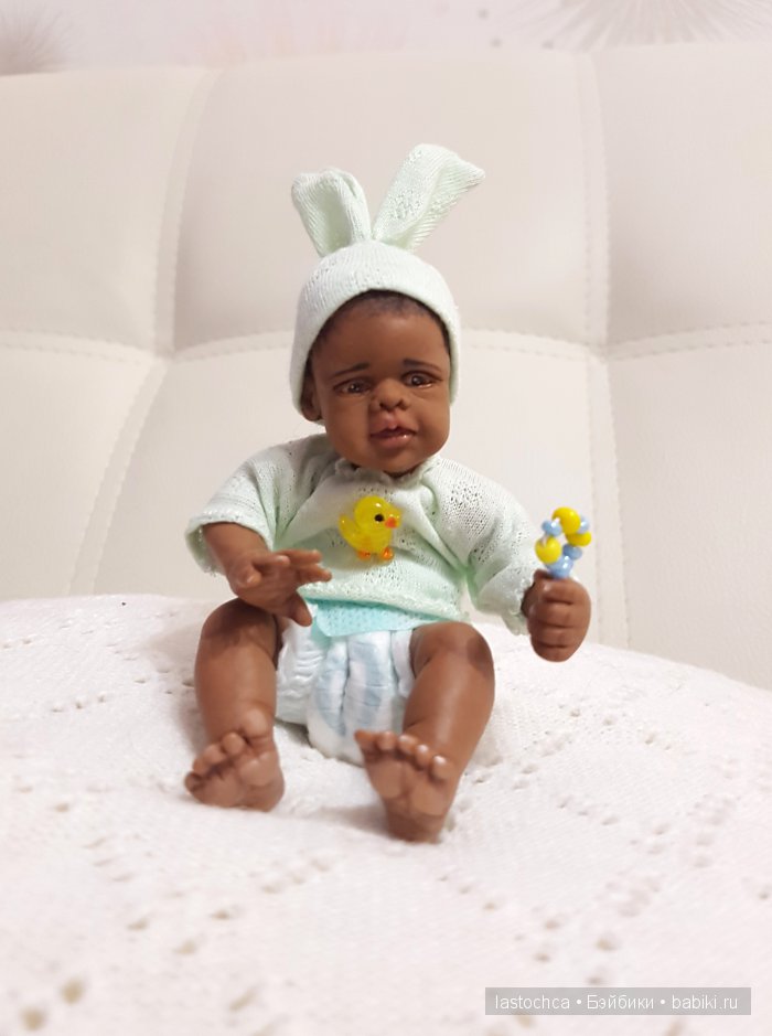 Шоколадный зайчик - авторская мини кукла Елены Ткаченко (фото 6)
