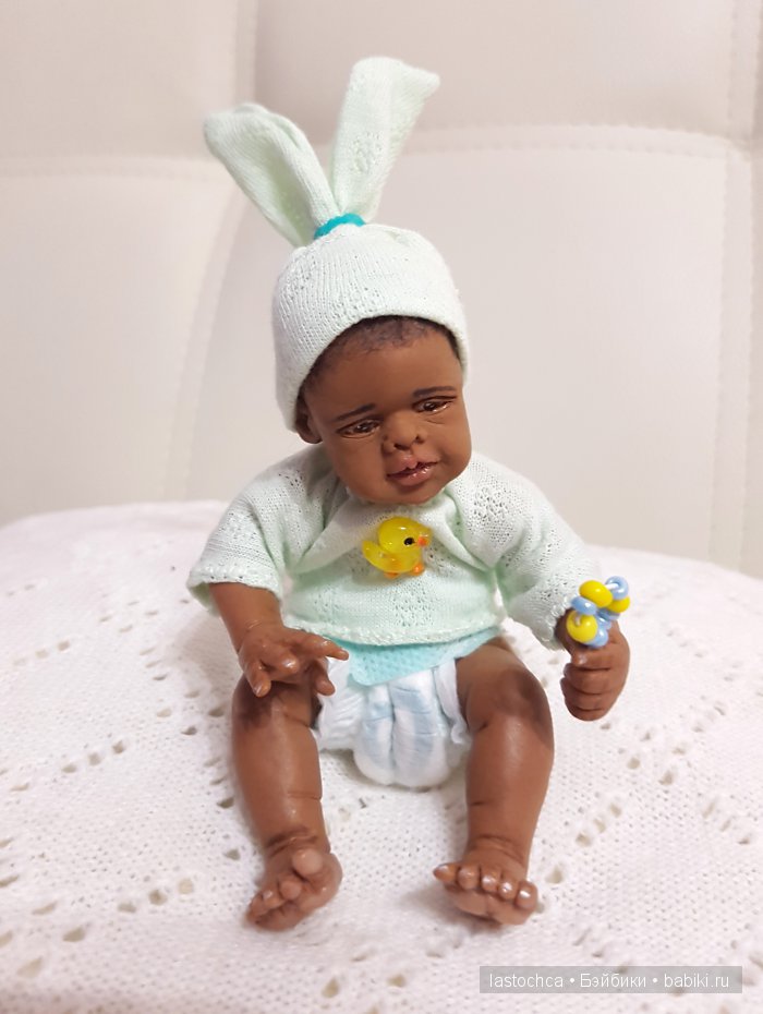 Шоколадный зайчик - авторская мини кукла Елены Ткаченко (фото 4)