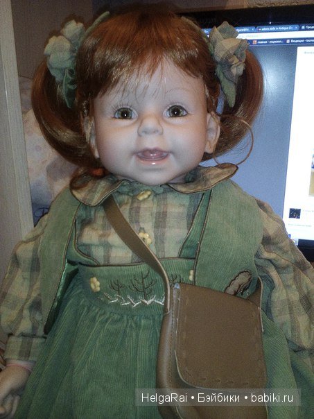 Моя прекрасная загадочная зеленоглазая Адора школьница (фото 3)