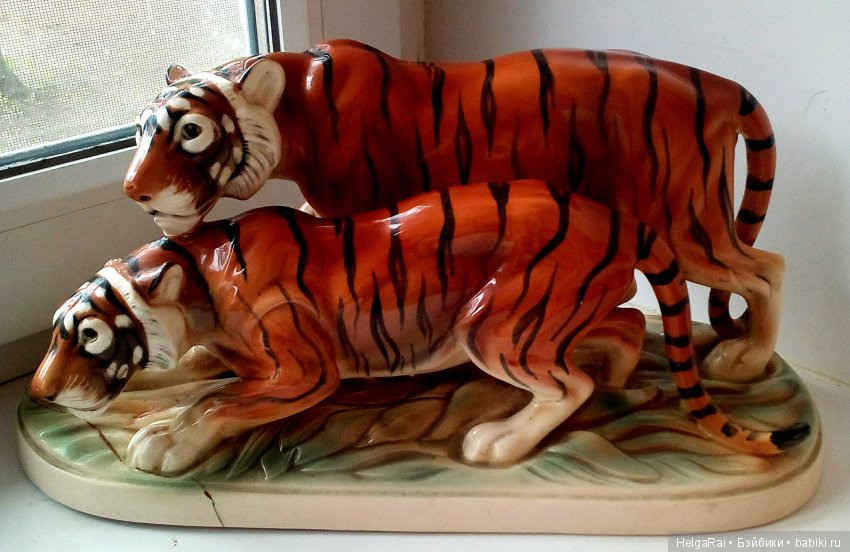 Помогите определить производителей и годы выпуска , а также найти реставратора (фото 5)