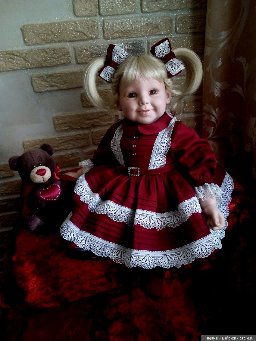 Осень цвета бордо — Куклы Adora (Адора): коллекционные виниловые