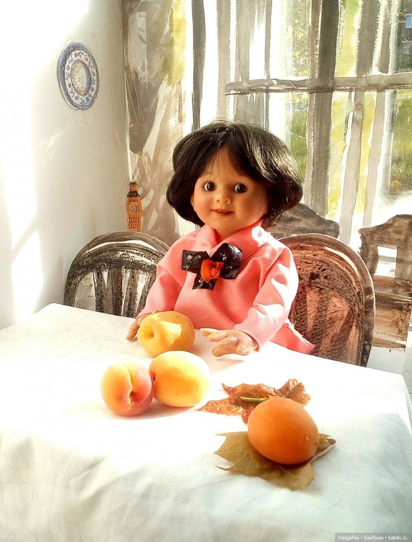 Текст по картине девочка с персиками