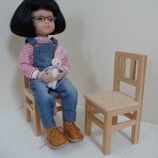 Стул для кукол ростом  30 -39 см.
