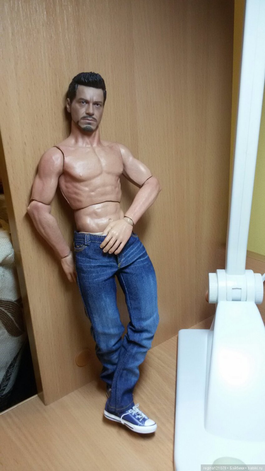 Тони Старк на День Рождения (фото 6)