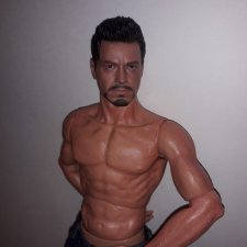 Тони Старк на День Рождения