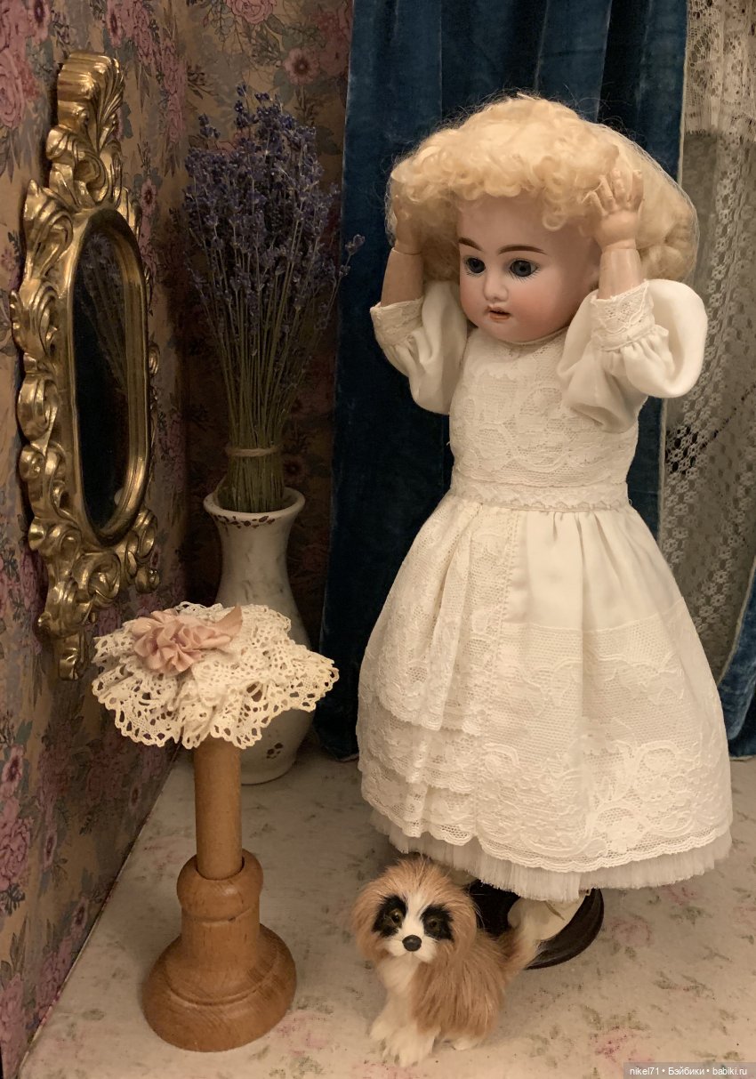 Добро пожаловать в салон модного платья