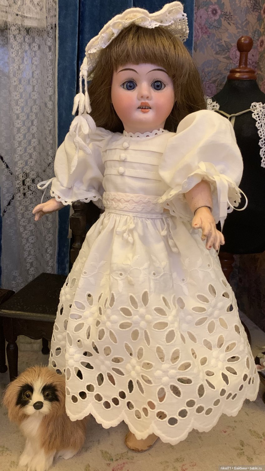 Добро пожаловать в салон модного платья