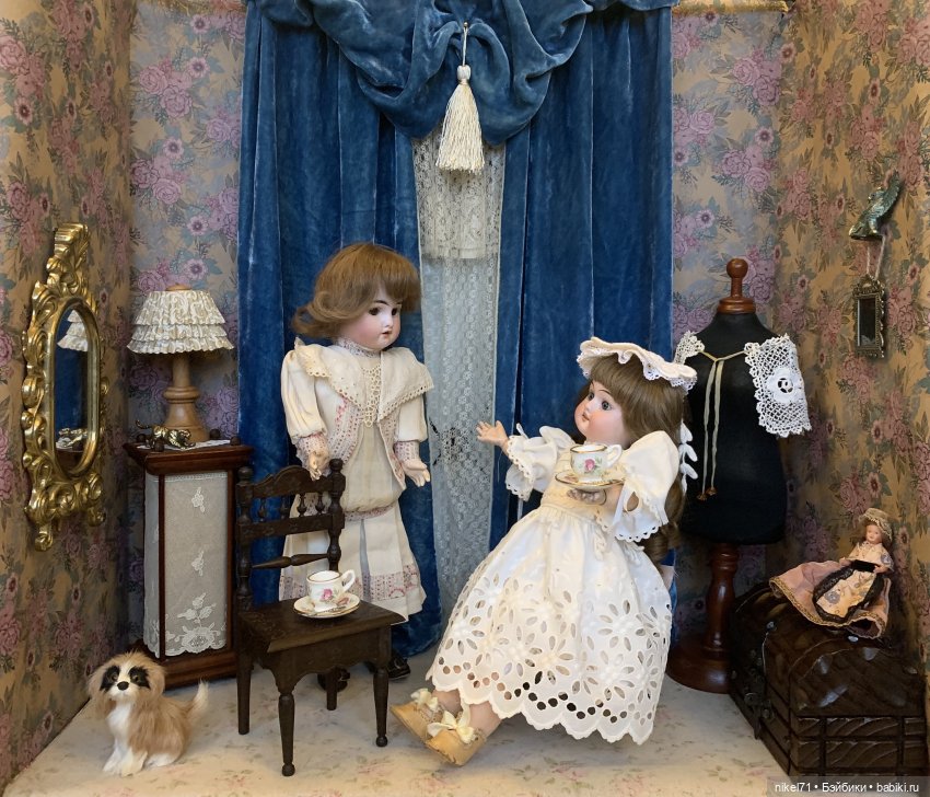 Добро пожаловать в салон модного платья