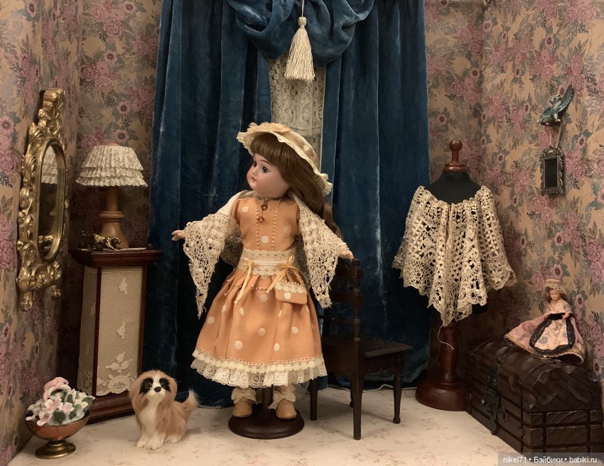 Добро пожаловать в салон модного платья