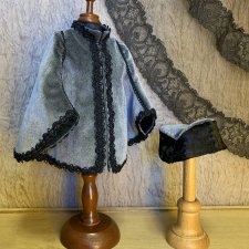 Пальто и шляпка для антикварной куклы