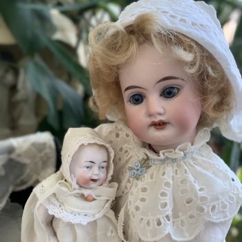 Дочки-матери