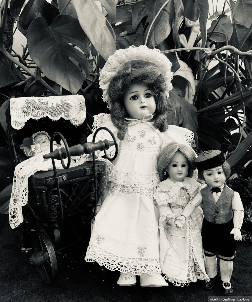 Дочки-матери — Редкие антикварные куклы и реплики: воск