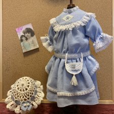 Платье и шляпка