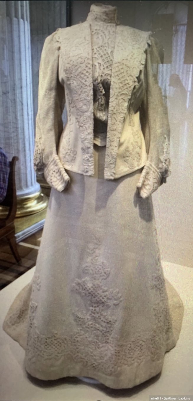 Костюм для модной куклы на бис (фото 2)