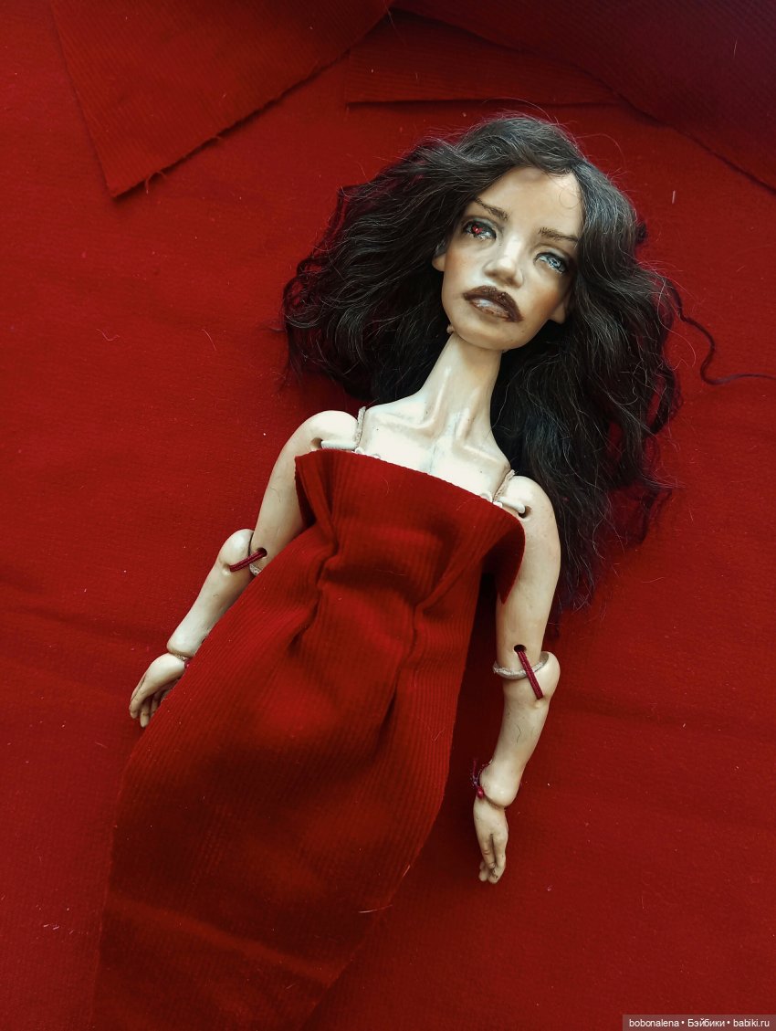 Февраль. Швейная мастерская