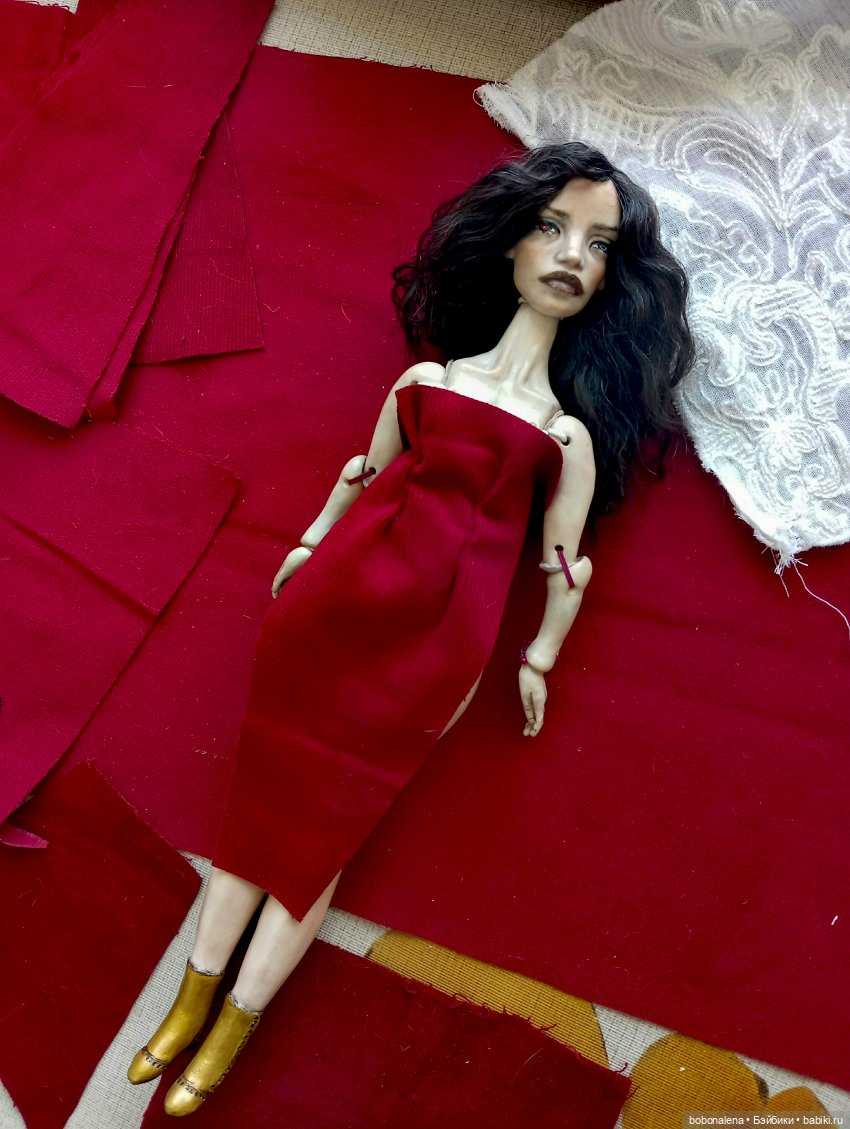 Февраль. Швейная мастерская