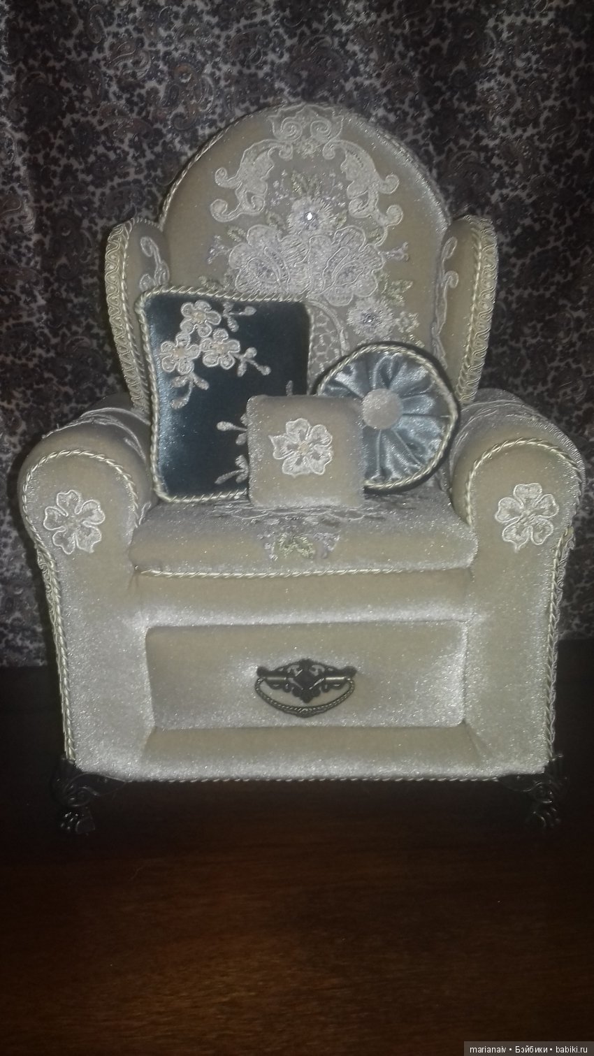 Кресло цвета ванили или мечты о старой Англии