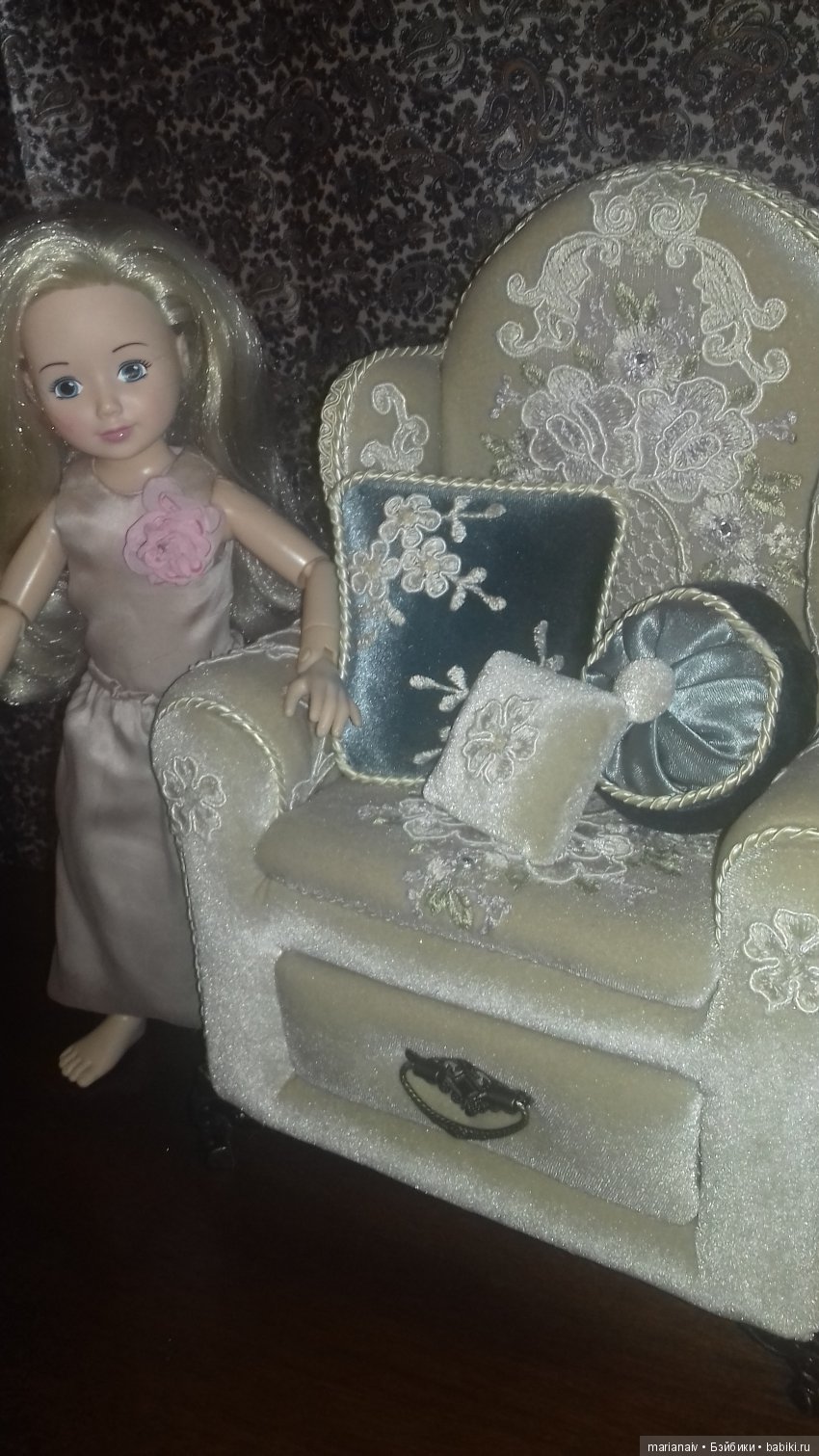 Кресло цвета ванили или мечты о старой Англии