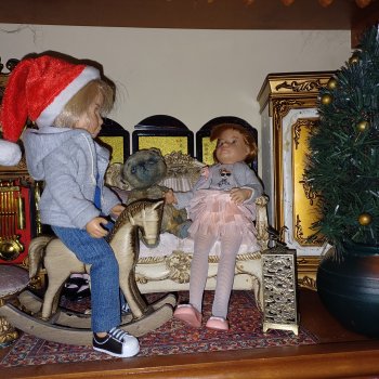 С наступающим Новым Годом!