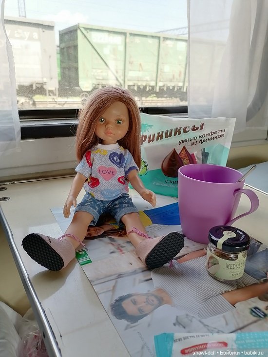 Кукла в поезде. Приехали в Екатеринбург (фото 4)