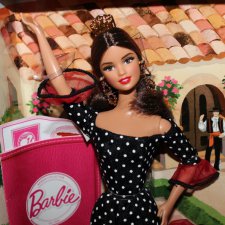 Барби Мира -Испанка , абсолютно новая .