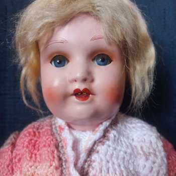 Помогите опознать куколку