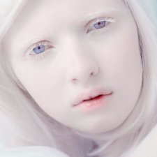 Выгоревшие глазки у кукол – недостаток, особенность, ошибка хранения?