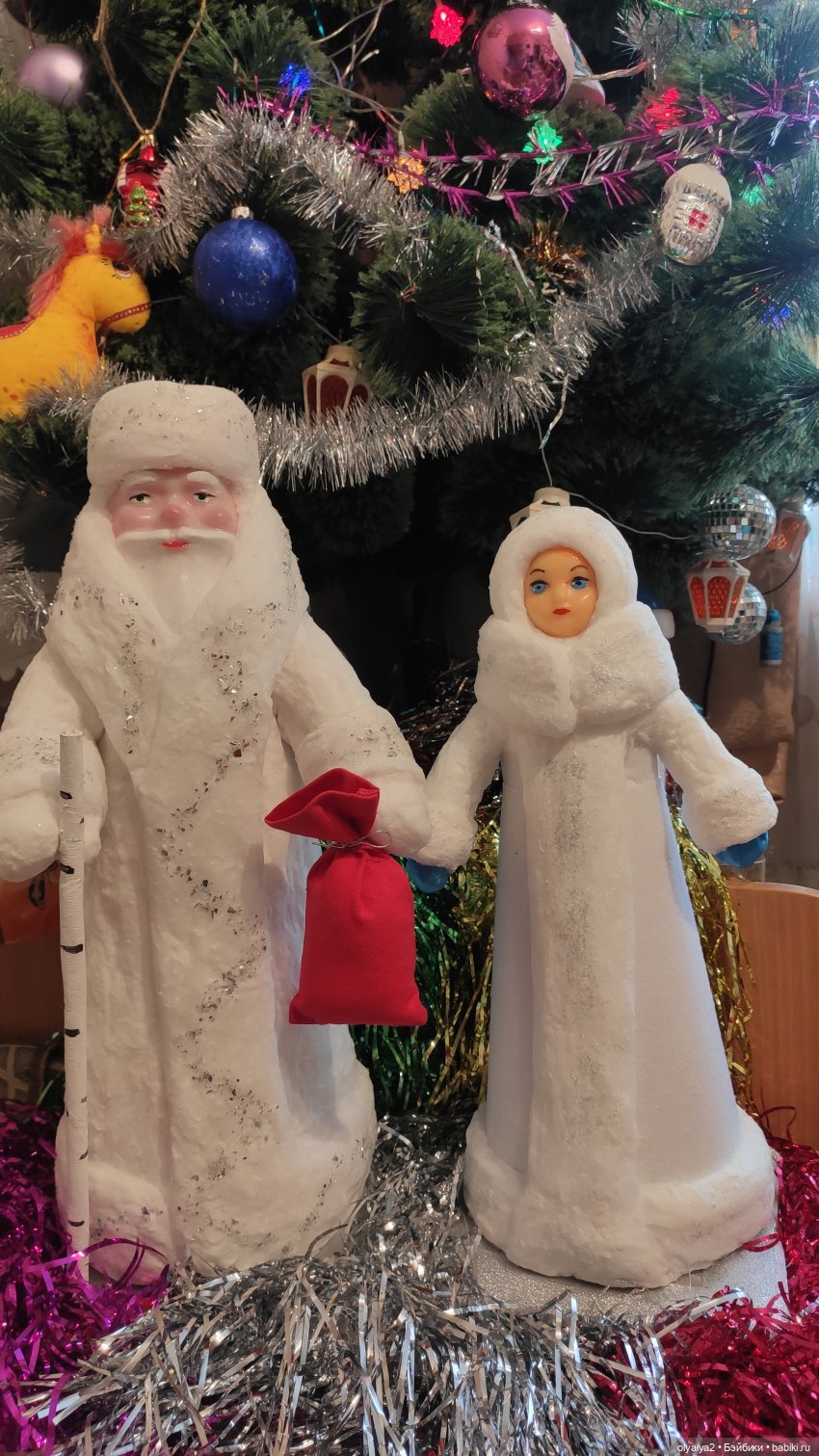 С Новым Дедом Морозом (и Снегурочкой)