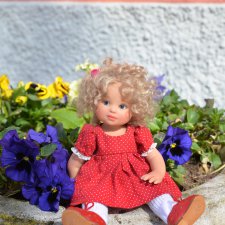 Весна и куколки Gabriele Müller на прогулке