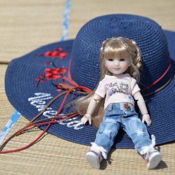 Горы море и немного кукол