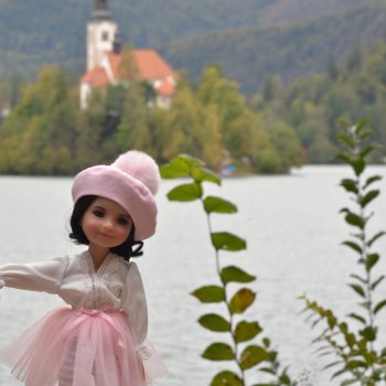 Любимые куклы в Словении.