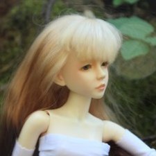 Лес и Ишка в белом