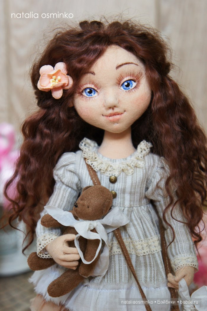 Авторские текстильные куклы Натальи Осминко. Юлия | Бэйбики Авторские текстильные куклы Натальи Осминко. Юлия (фото 2)