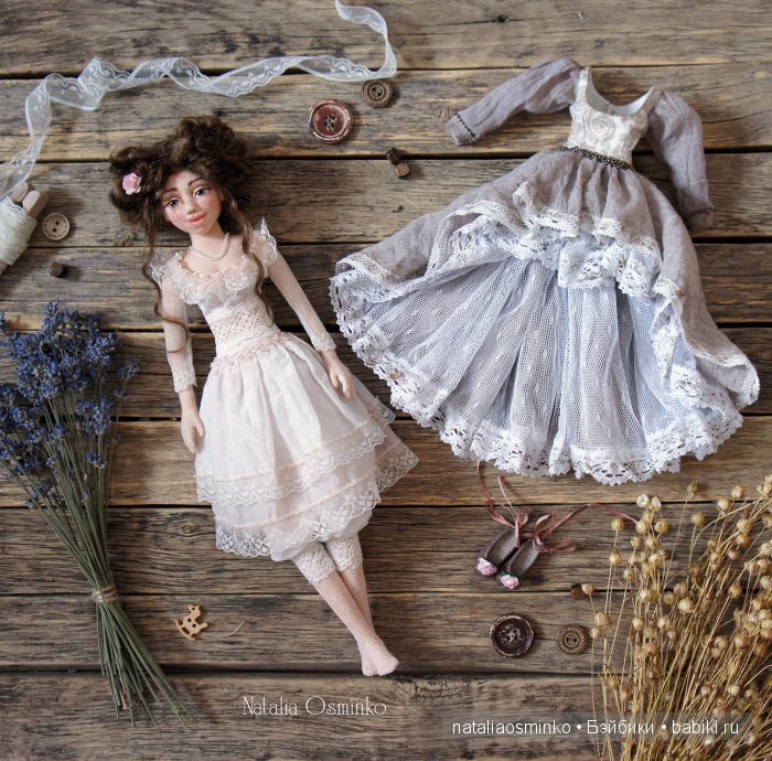 Комплект одежды для авторской куклы из ткани Анелии. Осминко Наталья | Бэйбики Комплект одежды для авторской куклы из ткани Анелии. Осминко Наталья (фото 6)