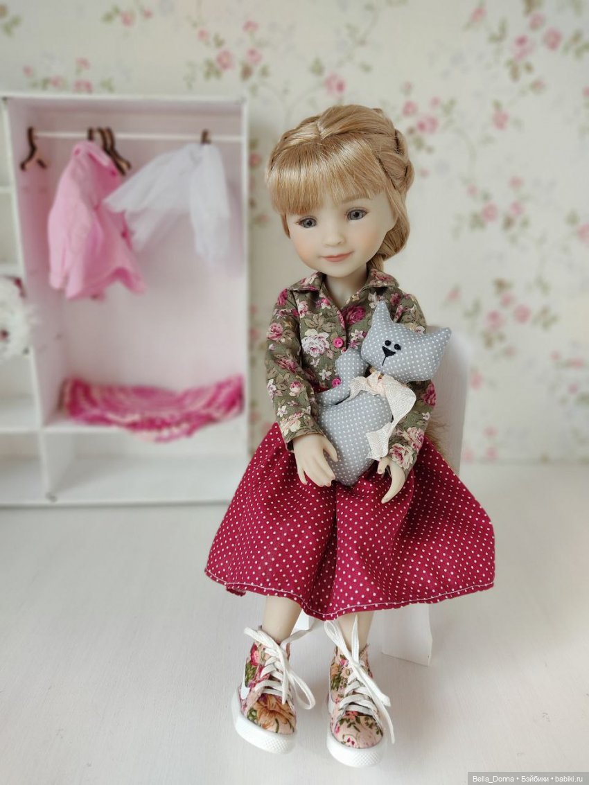 Нежнятина | Бэйбики Нежнятина — Куклы Ruby Red (Руби Ред) Fashion Friends: Siblies