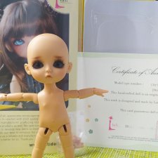 Продам Lati Yellow Christmas 2015 ver. Grown up Belle (Mouse King)-The nutcracker